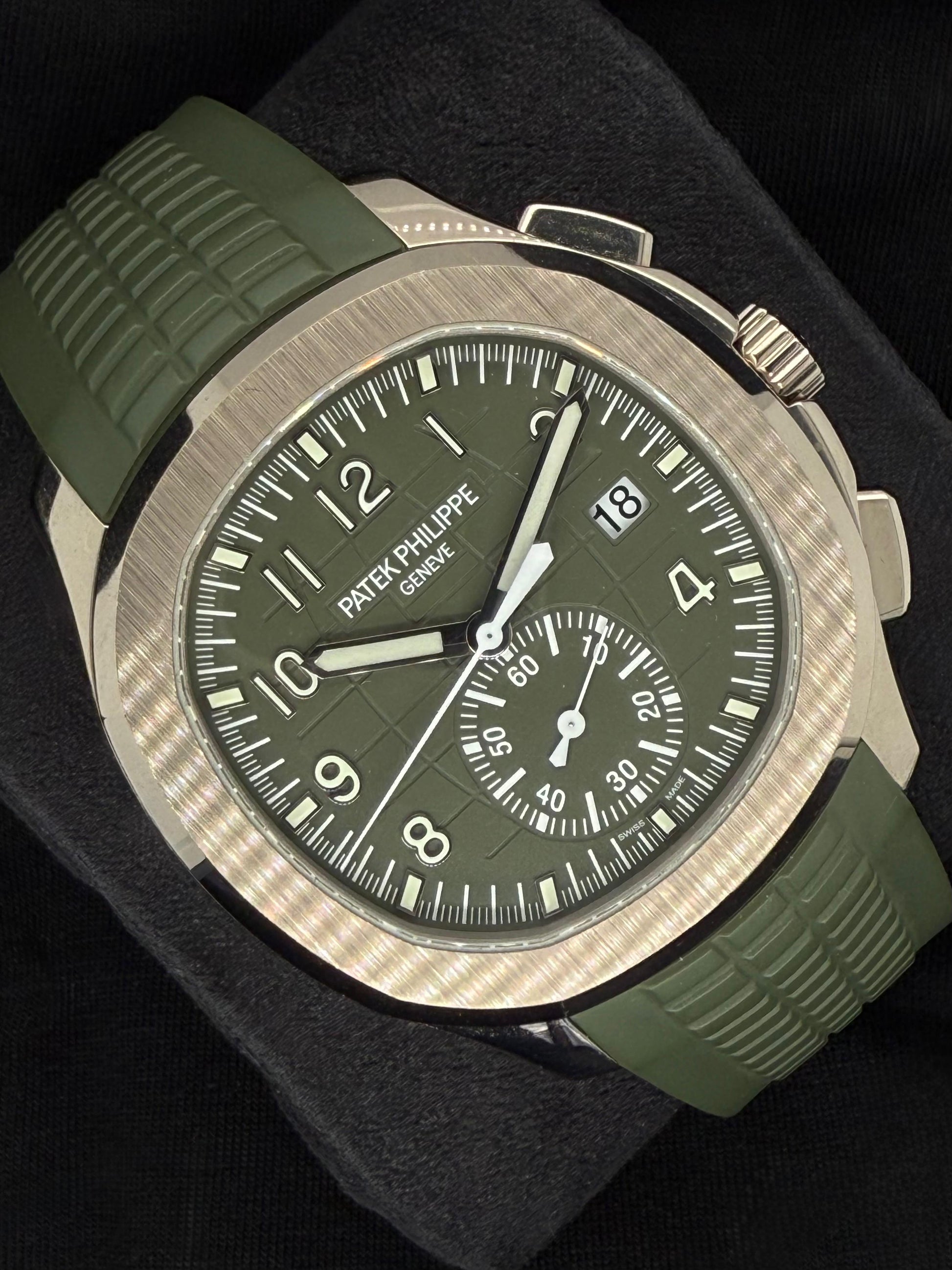 Patek Philippe Aquanaut Chronograph White Gold Green Dial 5968G-010 left