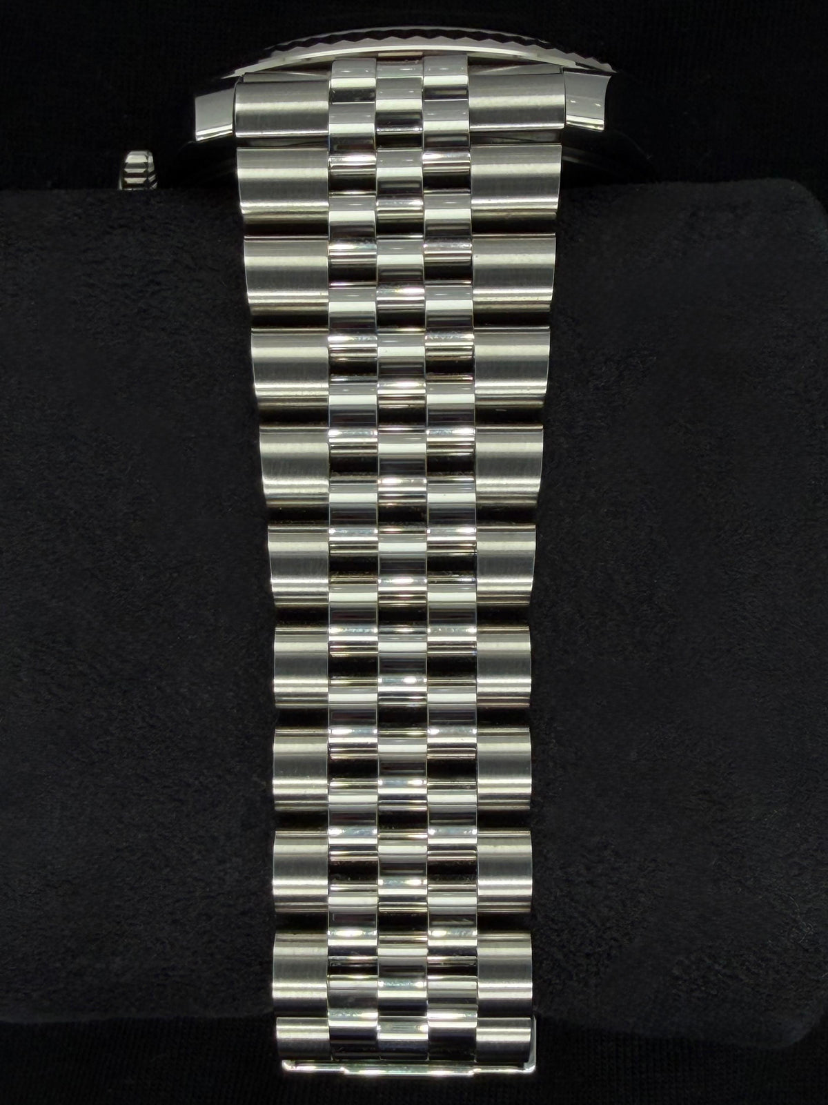 Rolex Datejust 41 White Roman Dial Jubilee 126334 | 2026 | 41mm